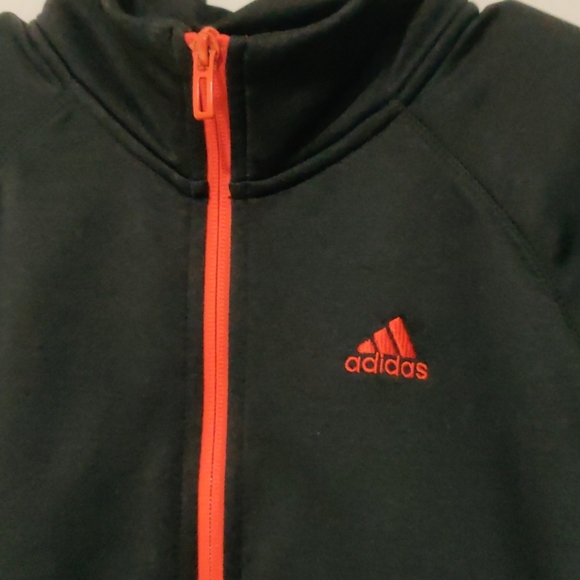Adidas tracksuit - Picture 2 of 3
